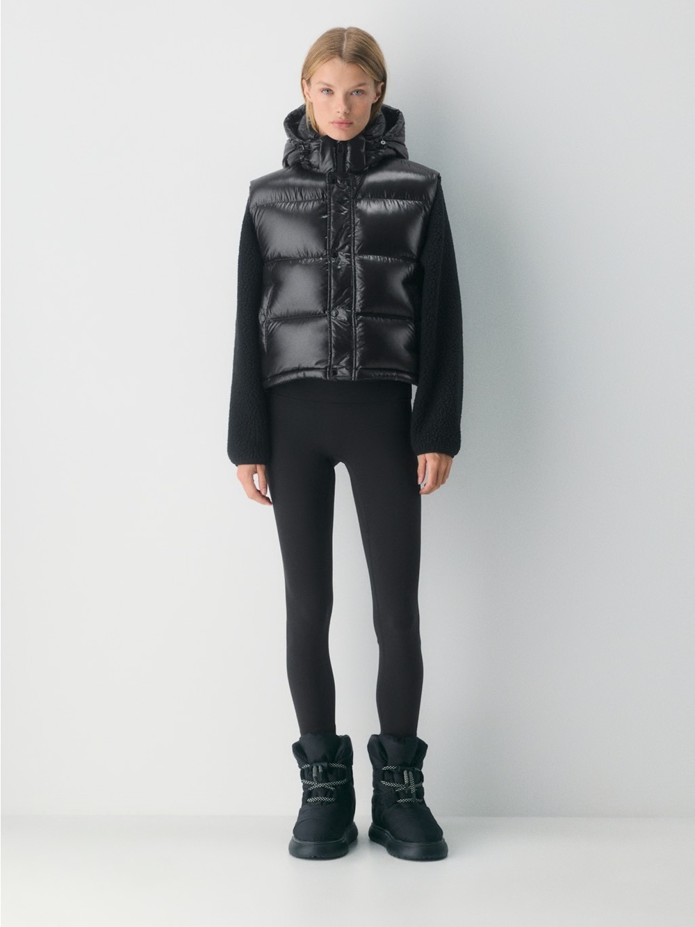 Aritzia The Super Puff™ Shorty Vest - Hi-Gloss